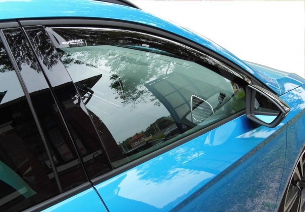 ClimAir WINDABWEISER REGENABWEISER schwarz vorn für VW Golf 5 Golf 6 VI Variant Kombi