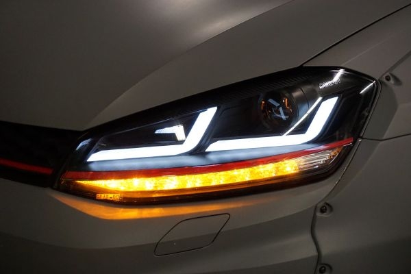 OSRAM LEDriving Scheinwerfer für VW GOLF 7 Facelift 17-20 schwarz rot
