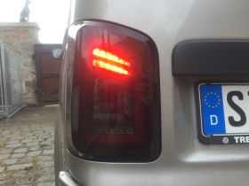 Voll LED Rückleuchten für VW T6.1 2019+ schwarz rot Led-Blinker Flügeltürer