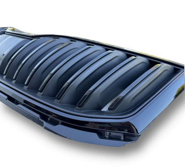 ABS Kunststoff Frontgrill Kühlergrill schwarz matt glänzend für Skoda Octavia 5E 17-20 Facelift Streben