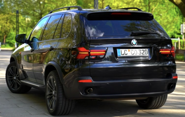 Lightbar Led Rückleuchten für BMW X5 E70 Bj 06-10 schwarz rot dynamischer Blinker