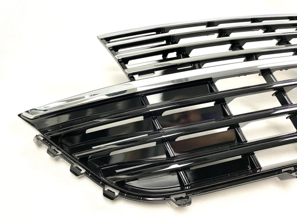 Frontgrill schwarz chrom glänzend für VW T6.1 Multivan / Caravelle / Transporter ab 2019 für VW-Zeichen
