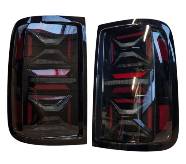 VOLL LED Rückleuchten für VW Amarok 10-22 mit dynamischem Blinker schwarz smoke