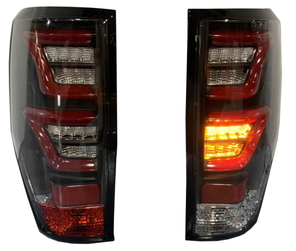 Lightbar LED Rückleuchten für Ford Ranger T6 T7 T8 2012-2023 schwarz klar