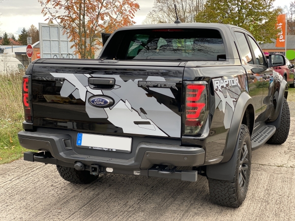 Lightbar LED Rückleuchten für Ford Ranger T6 T7 T8 2012-2023 schwarz klar