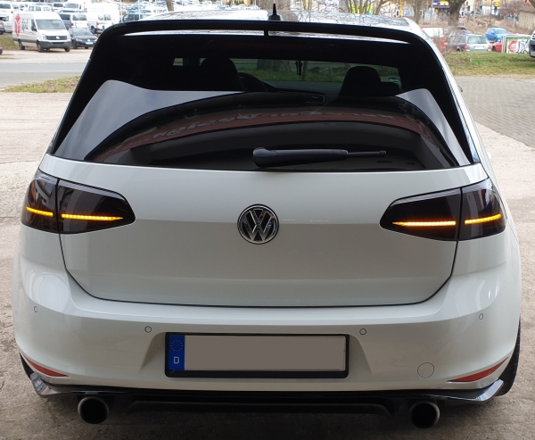 LED Rückleuchten für VW Golf 7 2013-2017 dynamischer LED Blinker schwarz Litec
