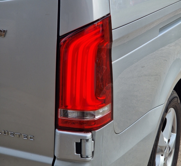 LED Rückleuchten für Mercedes Benz W447 V-Klasse Vito 14-23 rot Startanimation dynamischer Blinker