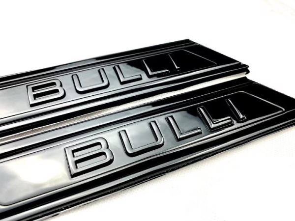 Original Plaketten-Set für VW T6.1 schwarz glänzend BULLI