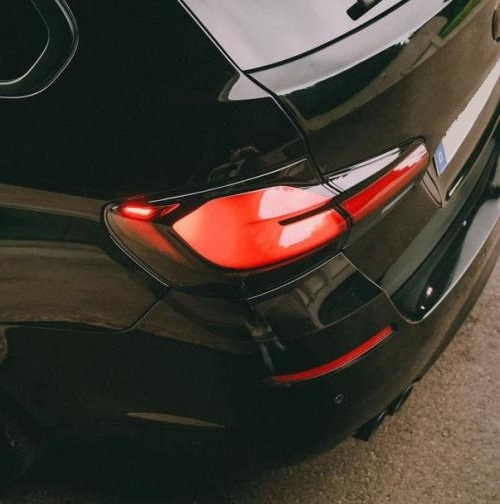 LED Rückleuchten für BMW F11 5er 10-17 Touring Startanimation dynamischer Blinker schwarz rot