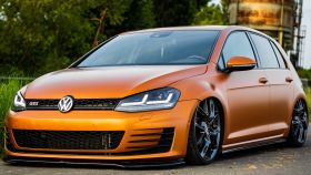OSRAM LEDriving Scheinwerfer für VW GOLF 7 12-17 schwarz