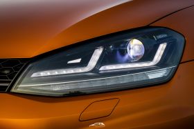 OSRAM LEDriving Scheinwerfer für VW GOLF 7 12-17 schwarz