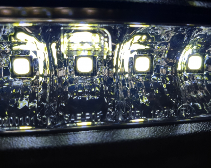 LED Tagfahrlicht für VW Golf 5 Plus 05-09 inkl. Blende