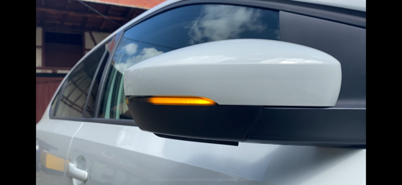 Dynamische Led Spiegelblinker schwarz für VW Polo 6R 6C