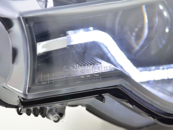 Scheinwerfer für BMW F30 F31 LCI 07/15-18 schwarz Xenon-Optik mit Tagfahrlicht