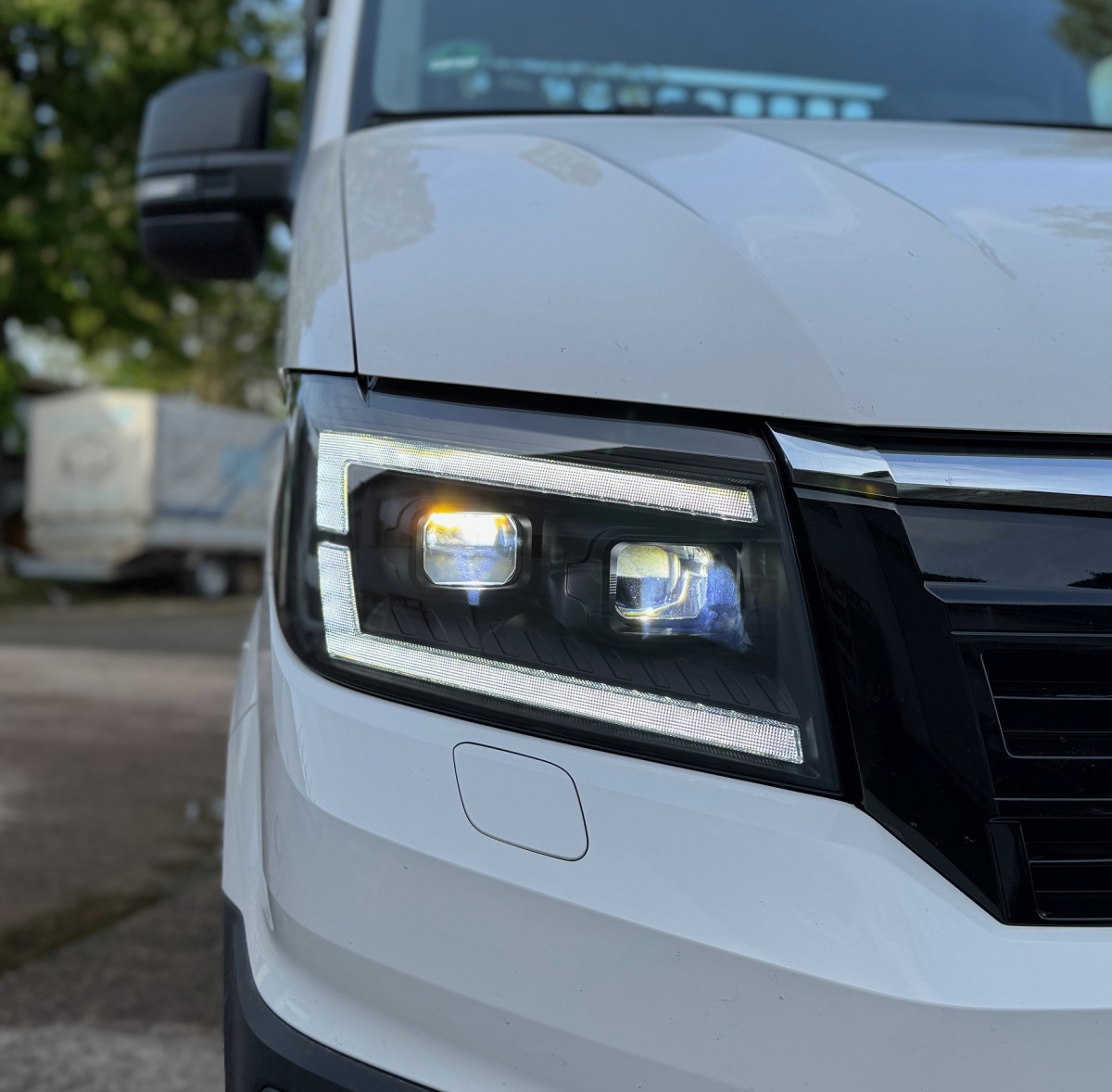 VOLL LED Tagfahrlicht Scheinwerfer schwarz für MAN TGE ab 2017 dynamischer Led Blinker