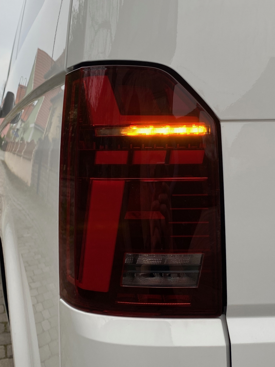 Voll LED Rückleuchten für VW T6.1 2019+ rot sequentieller Start Laufblinker für orig. LED