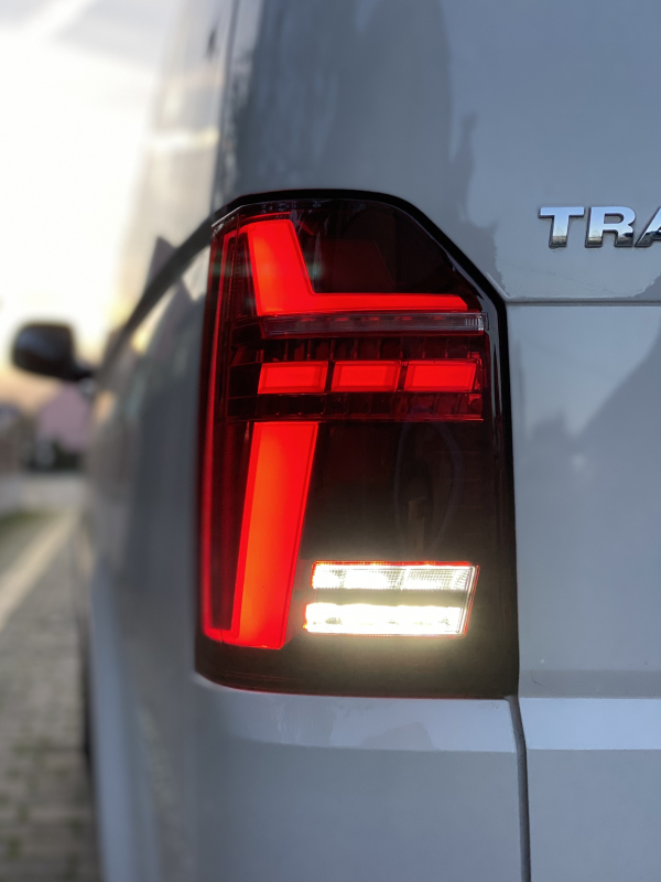 Voll LED Rückleuchten für VW T6.1 2019+ rot sequentieller Start Laufblinker für orig. LED