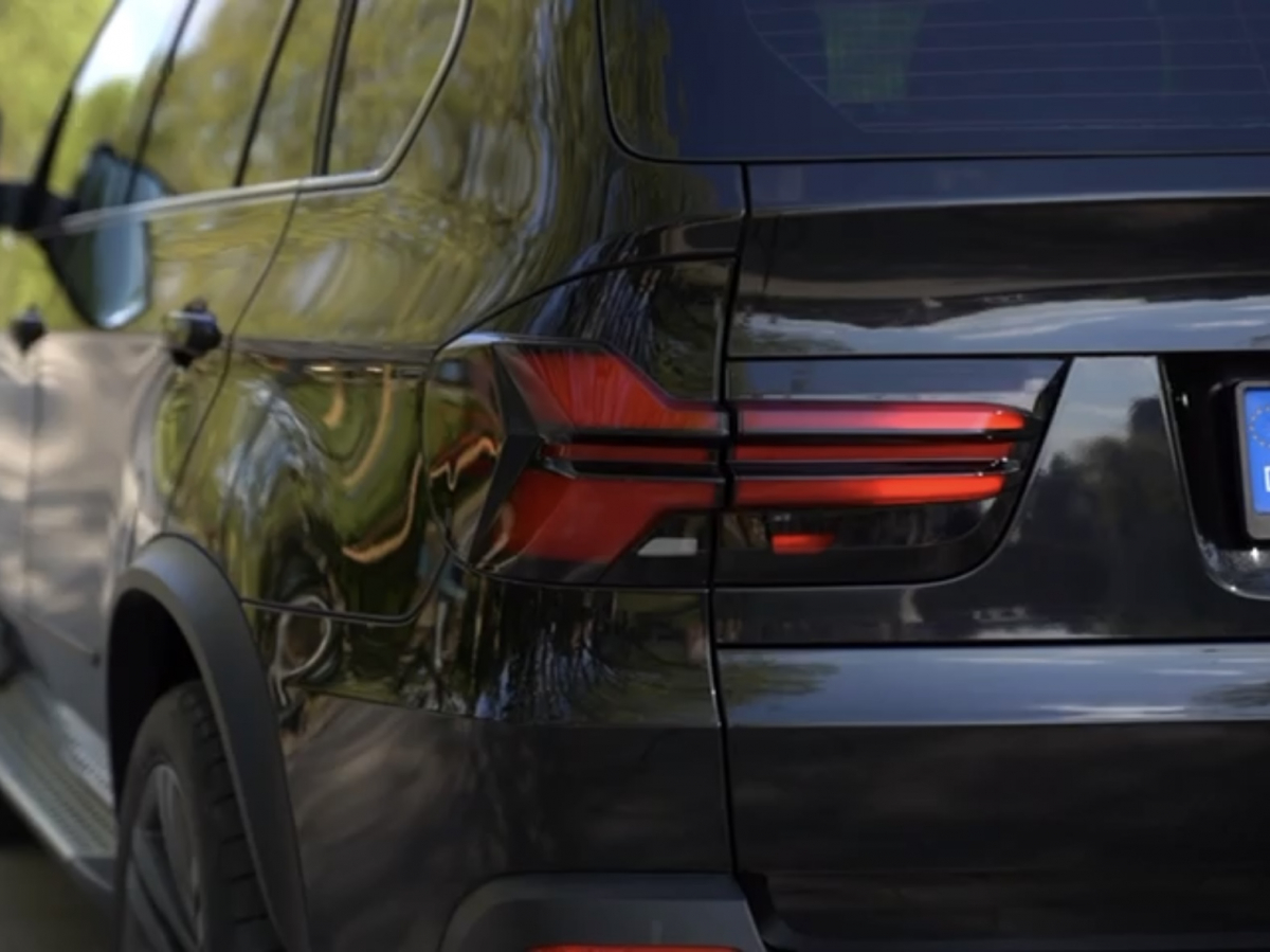 Lightbar Led Rückleuchten für BMW X5 E70 Bj 10-13 LCI schwarz rot dynamischer Blinker