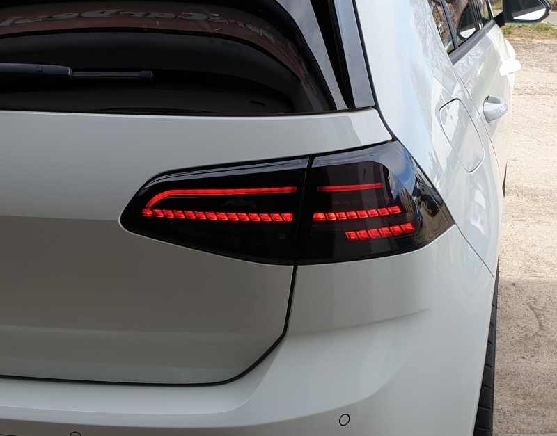LED Rückleuchten für VW Golf 7 2017-2019 dynamischer LED Blinker schwarz Litec