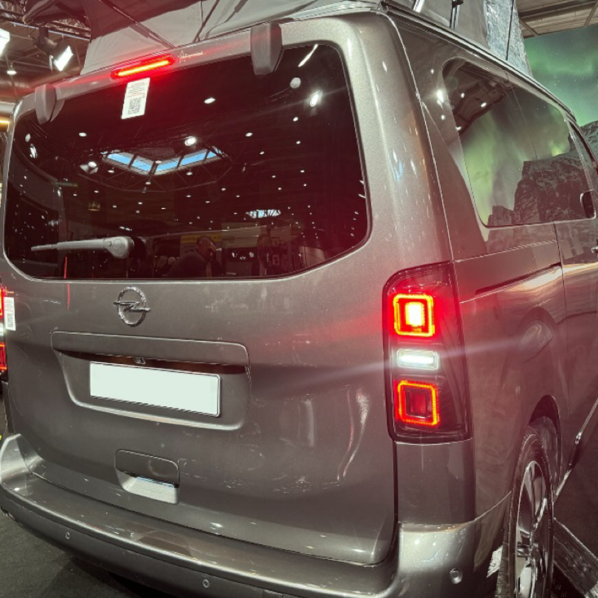Led Bremsleuchte für Citroen Spacetourer und Jumpy V ab 2016 schwarz smoke