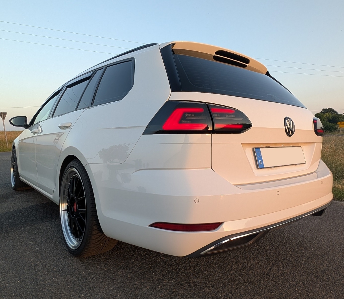 LED Rückleuchten für VW Golf 7 Variant 12-17 dynamischer LED Blinker schwarz smoke Sonar