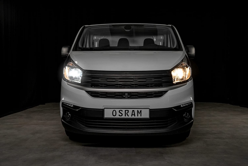 OSRAM NIGHT BREAKER H4 LED 330% Set für Opel Vivaro B 2014-2019