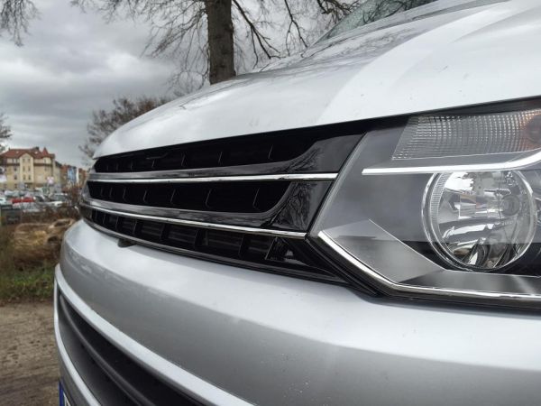 ABS Kunststoff Frontgrill Kühlergrill schwarz chrom ohne Emblem für VW T5 2009-2015 Facelift