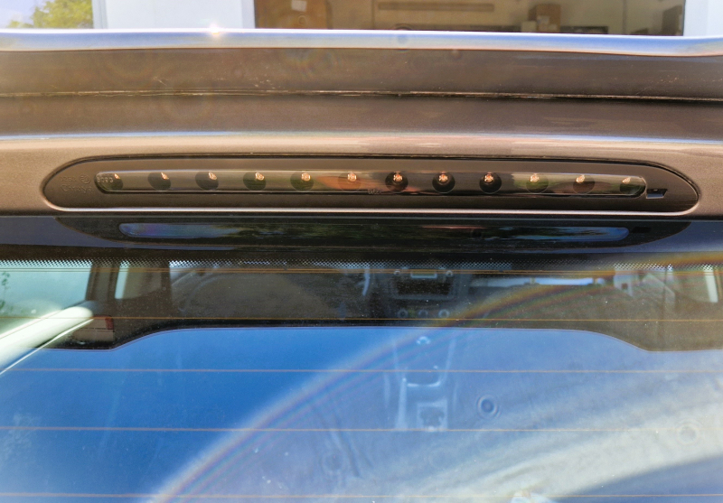 LED Bremsleuchte tiefschwarz für VW Golf 6 + 7, Polo 6R, UP mit Waschdüse