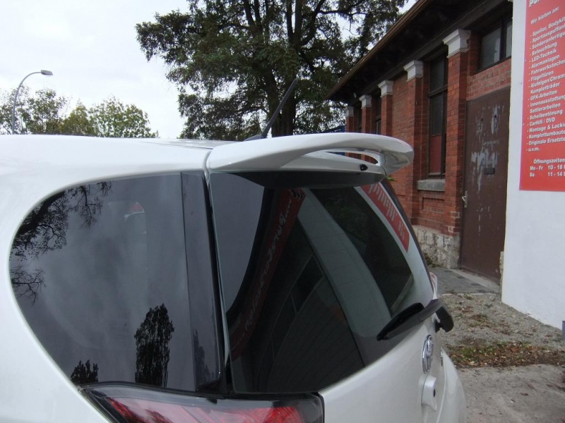Bodykit für Toyota IQ 09+ Frontansatz Heckansatz Seitenschweller Dachspoiler