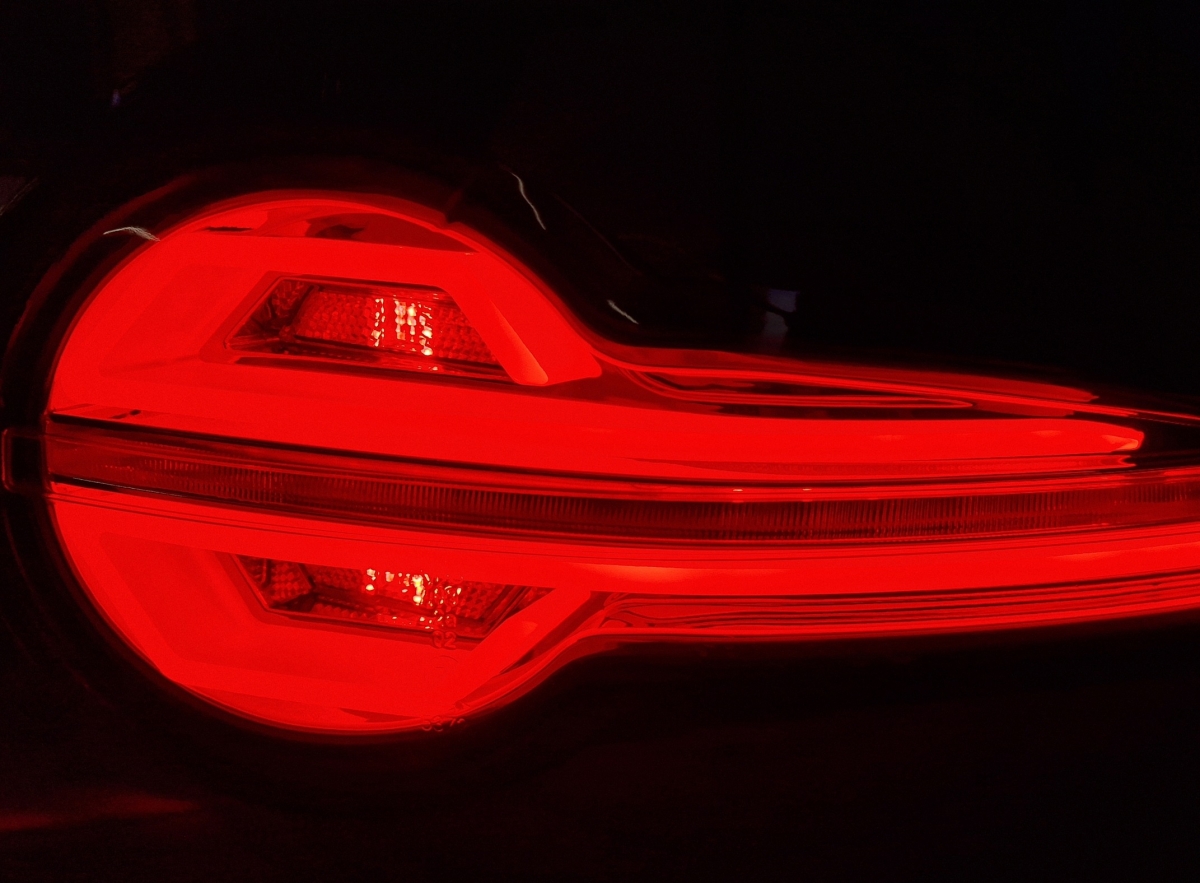 Led Rückleuchten für Mazda MX5 ND 2015+ rot mit Laufblinker