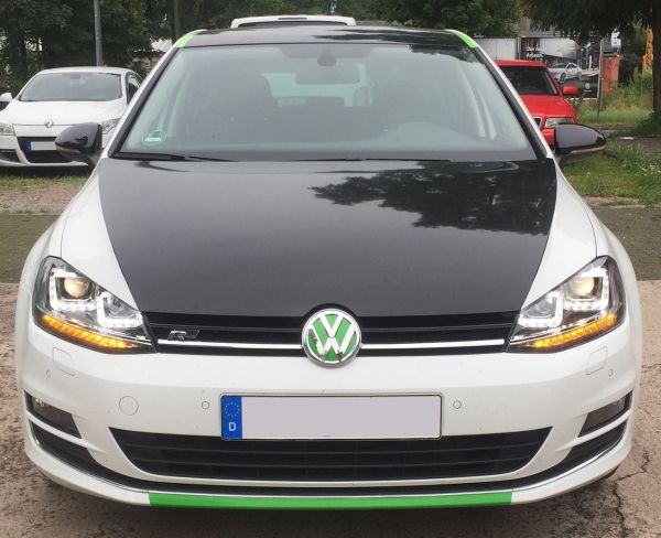 LED TAGFAHRLICHT Scheinwerfer für VW Golf 7 12-17 dynamischer LED-Blinker rot