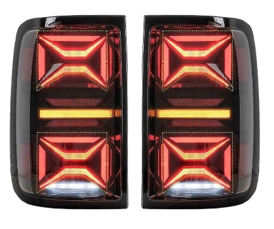 VOLL LED Rückleuchten für VW Amarok 10-22 mit dynamischem Blinker schwarz smoke