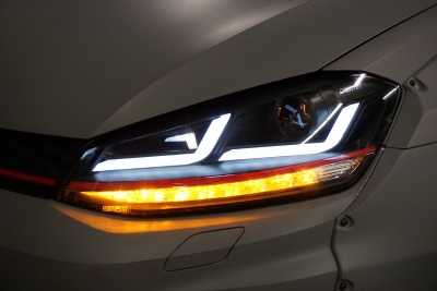 OSRAM LEDriving Scheinwerfer für VW GOLF 7 12-17 schwarz rot für Xenon